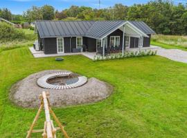 Holiday Home Bryngeir - 750m from the sea in Djursland and Mols by Interhome, holiday home in Brøndstrup