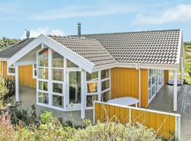 Gorgeous Home In Hjrring With Sauna, atostogų namelis mieste Kærsgård Strand