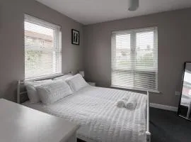 2 Bedroom Ground Floor Apartment