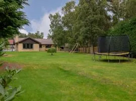 Ballater Bungalow - 4 bed - Beautiful Garden