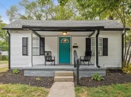 Elm Two Bedroom House in Historic Loveland