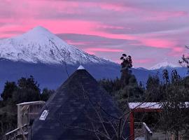 Casa Pumahue, hotelli kohteessa La Ensenada lähellä maamerkkiä Calbuco Volcano