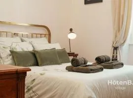 "Les Effrontés" Louis Blanc Charming Apartment
