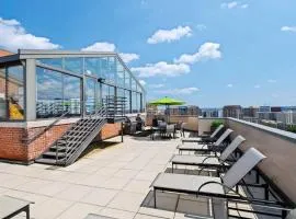 Incredible Apartment with Rooftop in Pentagon City