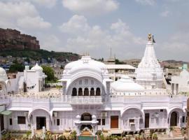 nirvana jodhpur: bir Jodhpur, Clock Tower oteli
