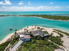 Ambergris Cay Private Island All Inclusive - Island Hopper Flight Included, resort en Big Ambergris Cay
