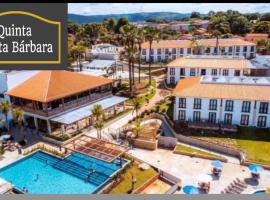ECO Resort Quinta Santa Bárbara, apart-hotel em Pirenópolis