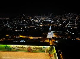 ITCHIMBIA GARDEN con la mejor vista de Quito y SPA, апартамент на хотелски принцип в Кито