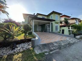 Green Homestay, casa de férias em Nilai