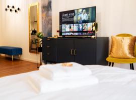 Premium Studio - 1 Min to HBF, familiehotel i Mannheim