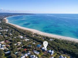 Whitesands Beach Villa - Quindalup, hotel with parking in Quindalup
