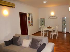 Villa Ahumor Apartamento entero 20 m Sevilla -6pax, povoljni hotel u gradu 'Dos Hermanas'
