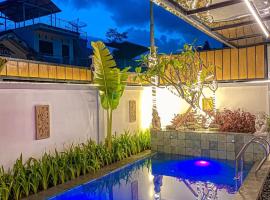 Villa Sindang Restu Sr 19 Private Pool 4Br 15 Pax, hytte i Cianjur