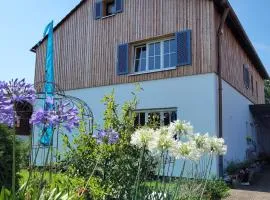 Haus mit stilvoller Ferienwohnung und Tiny House nahe Ammersee für 2-6 Personen
