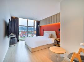 Browndot Signature Hotel, hotel di Yongjae