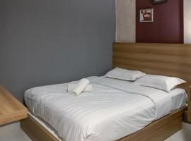 탄중 피낭에 위치한 호텔 RedDoorz Syariah @ Jl D I Panjaitan Batu 7 Tanjung Pinang