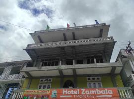 Hotel Zambala, hotel en Dirāng