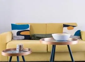 La Verrière by la Maison de Marc- Poitiers Centre - parking et terrasse