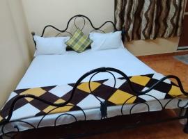 Shri Narayan Home Stay, hotel i nærheden af Ujjain Junction Station, Ujjain