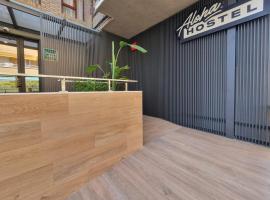 Aloha Surf Hostel: Somo'da bir otel