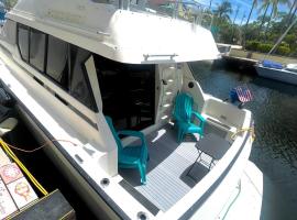 Nice Boat in Key Largo, boat in Key Largo