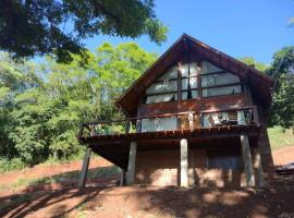 Charme e Encanto em uma Cabana na Serra Gaúcha!, hotel in Serafina Corêa