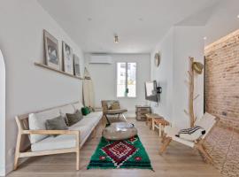 Charming townhouse with air conditioning in Anglet - Welkeys, hotel en Anglet