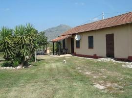 La tenuta Jucci, hotel v destinaci Sezze