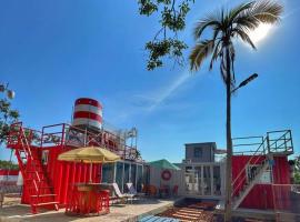 Casa Kraken a 6 minutos de playa: Barra de Navidad şehrinde bir otel