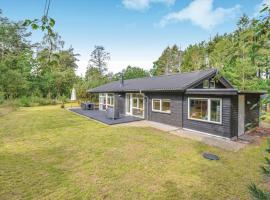 Awesome Home In Ebeltoft With Sauna, Luxushotel in Ebeltoft