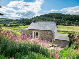 Nettlebush Cottage-uk5629, vacation rental in Drummelzier