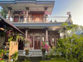 Nano Ari Homestay and Art Class