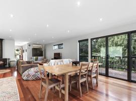 Sanctuary House, hotel in Wye River