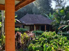 Dina Home Stay at Desa Wisata Wongayagede, ξενοδοχείο σε Jatiluwih