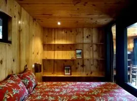 GISY Lake House 2F