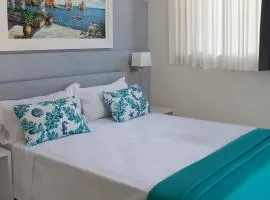 Villa Emanuel White