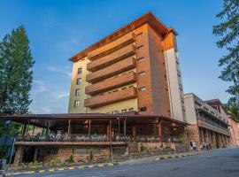 Hotel Cascada BAILE OLANESTI, khách sạn giá rẻ ở Băile Olăneşti