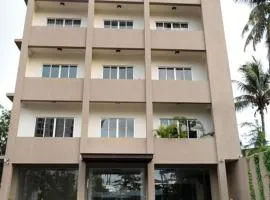 Tharusha Hotel