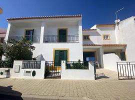 Casa do Almograve, hotel in Odemira