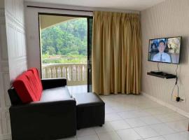 Pangkor Island CoralBay Private Apartment, хотел в Kampong Pasir Bogak