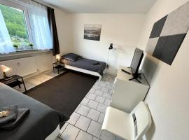 Bright & Cozy Apartment, cheap hotel in Plettenberg