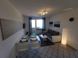 Bright & Cozy Apartment, hotel v destinácii Plettenberg