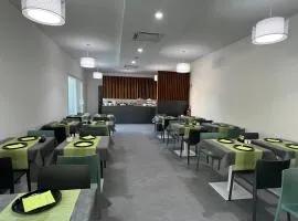 Hotel Paradiso