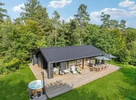 3 Bedroom Amazing Home In Silkeborg