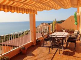 Great sea view, pool & parking, hotel en Mojácar