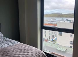 Rom m/bad i Bodø sentrum, hotel u gradu 'Bodø'