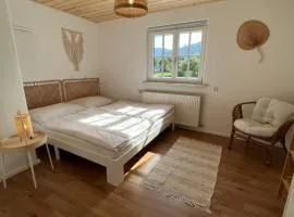 Boho Home am Bach、アルトミュンスターのコテージ