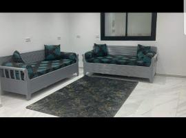 Sweet home three bedroom house, hotell i Sousse