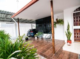 Habitaciones privadas, Casa de Amber, Manta，曼塔的海濱度假屋