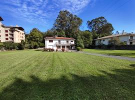 Chalet Las Llamas, chalet di Llanes